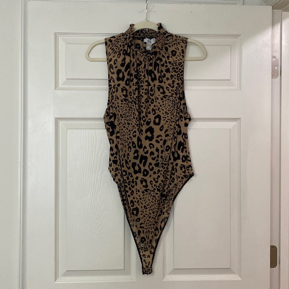 FOREVER 21 BODYSUIT